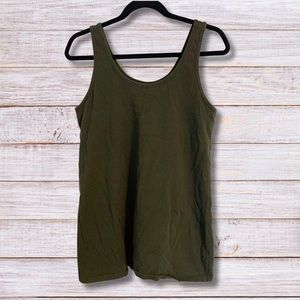 💚TORRID Tank Top Green 2X